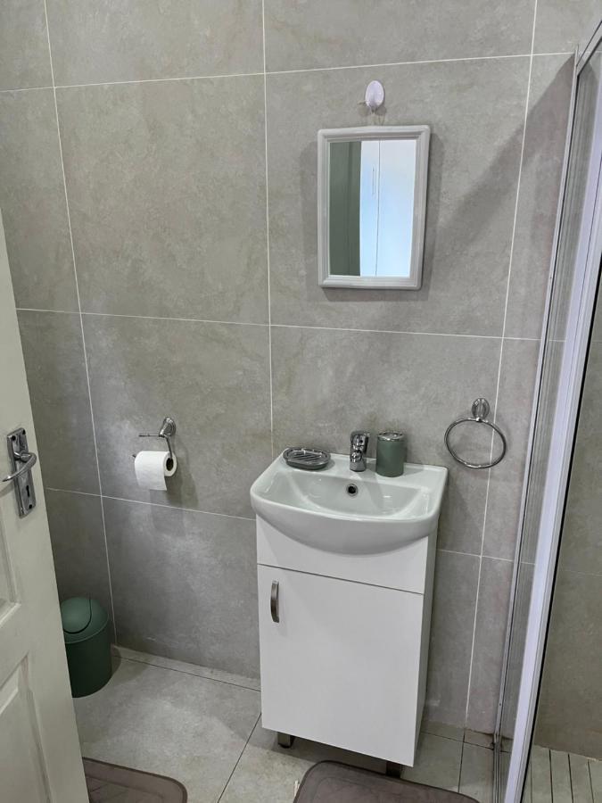 Rooikrans Guest House 요하네스버그 외부 사진